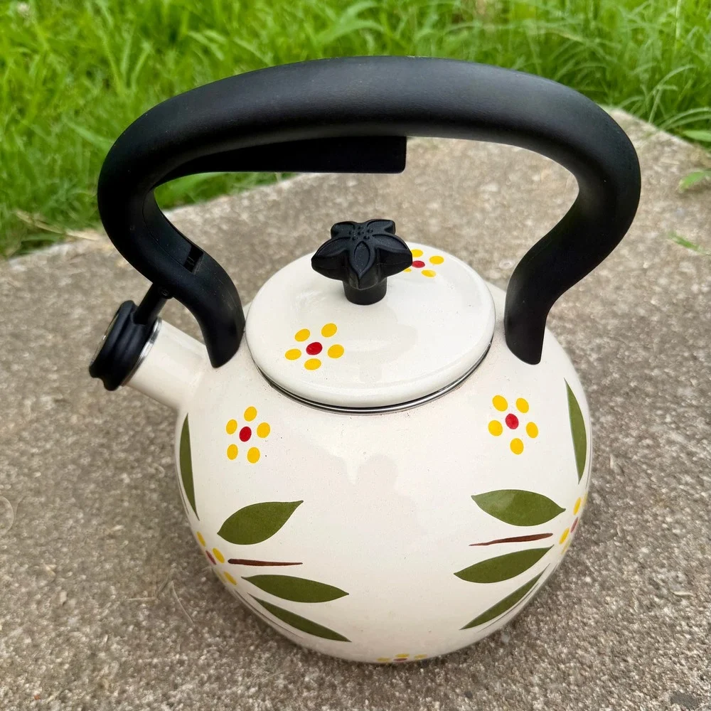 Temp-tations by Tara Old World Floral Enamel‎ Whistling Tea Kettle Cream 2qt